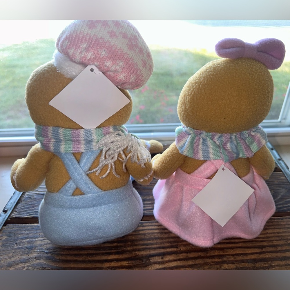 Pastel Gingerbread Girl & Boy Doll Shelf Sitter Christmas Set ~ NWT - Picture 5 of 7